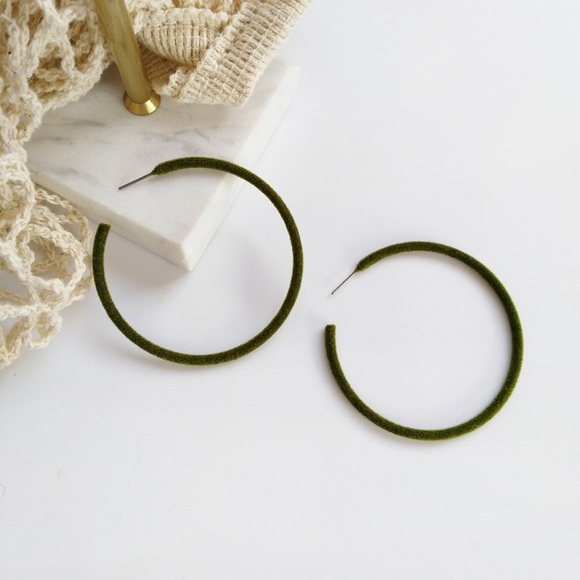 ❤️‍🔥𝕤𝕒𝕝𝕖❤️‍🔥🦋 fabric green hoops - Picture 5 of 6